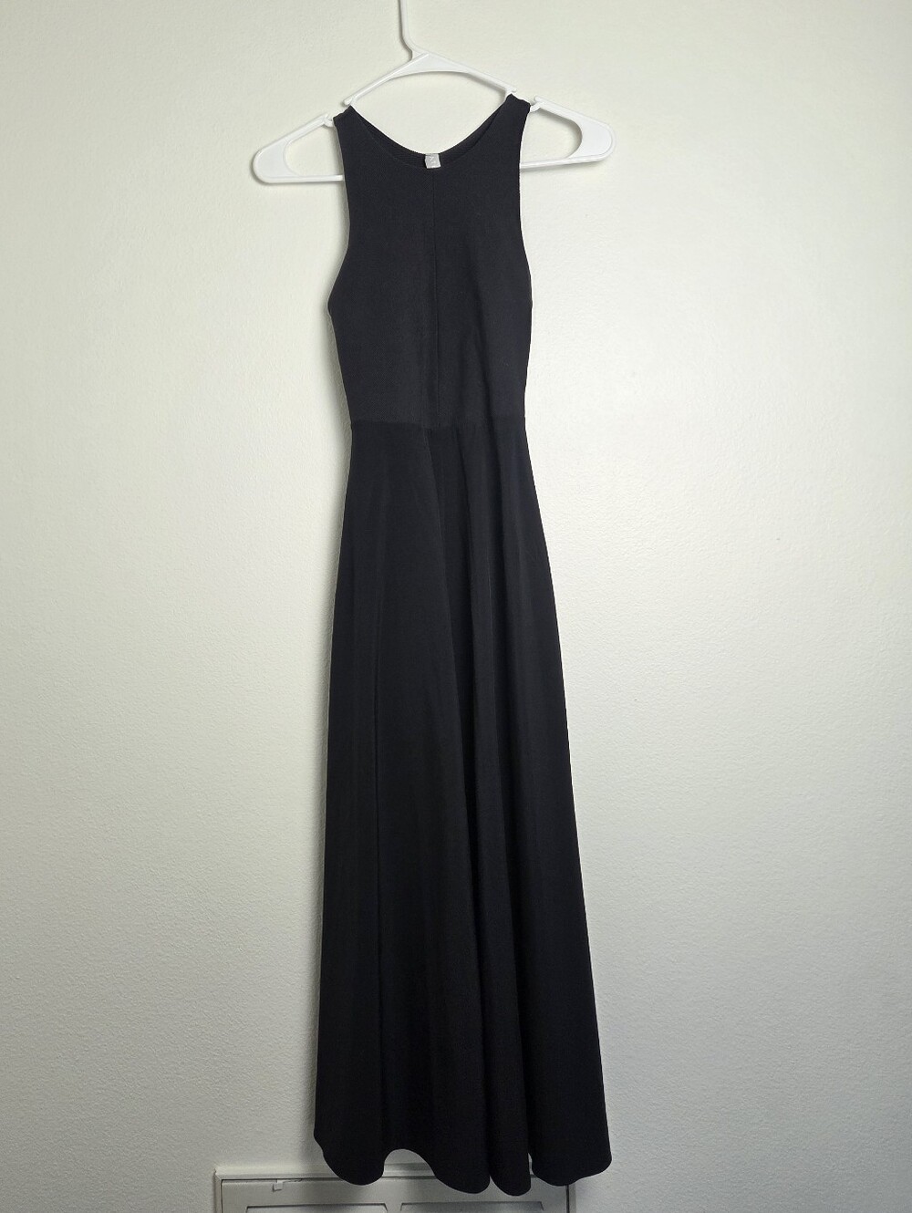 Athleta Winona Hybrid Support Midi Dress In Black Size XXS - Picture 3 of 9